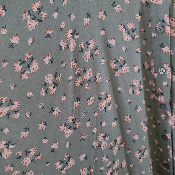 Jessa Kae Dress - Picture 2 of 3